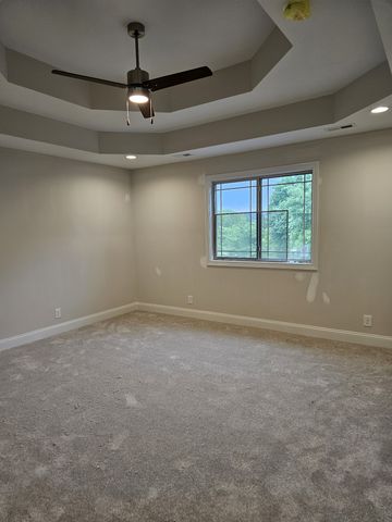 2895 Cooper Creek Rd, Woodlawn, TN 37191