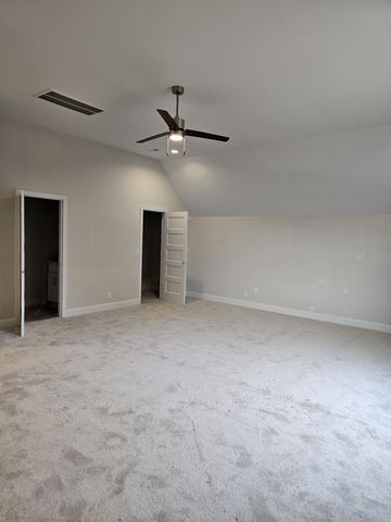 2895 Cooper Creek Rd, Woodlawn, TN 37191