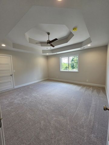 2895 Cooper Creek Rd, Woodlawn, TN 37191