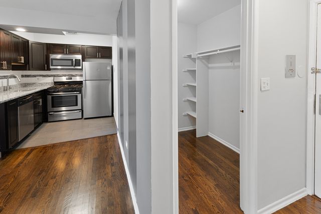 6201 N Kenmore Avenue 207, Chicago, IL 60660