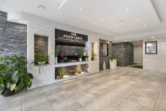 6201 N Kenmore Avenue 207, Chicago, IL 60660