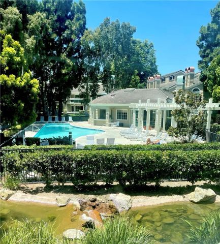 7371 Coho 108, Huntington Beach, CA 92648