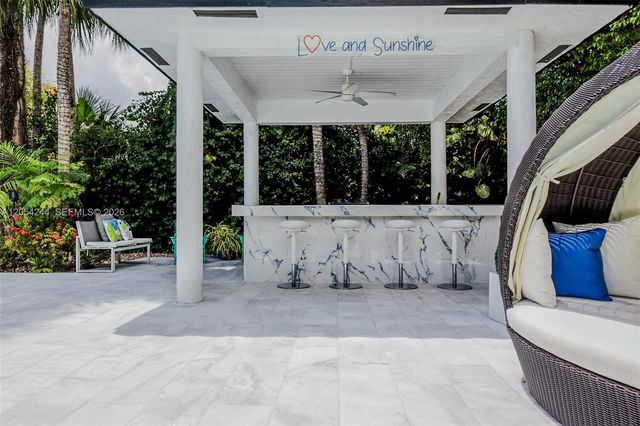 11929 SW 72 TER, Miami, FL 33183