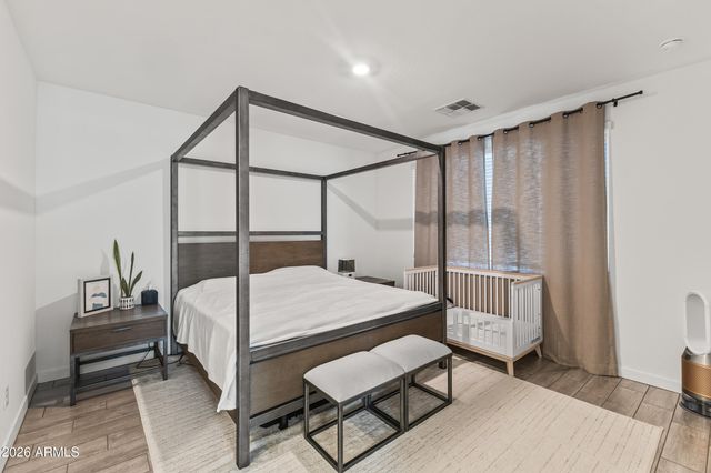 9445 W HEATHERBRAE Drive, Phoenix, AZ 85037