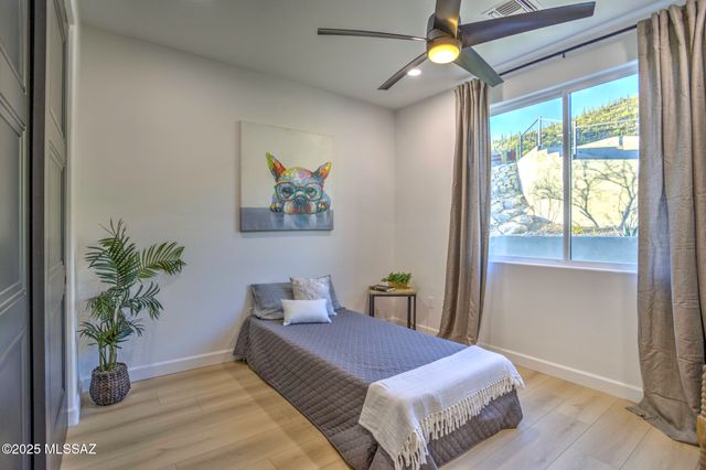 9980 E Sabino Estates Drive, Tucson, AZ 85749