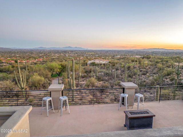 9980 E Sabino Estates Drive, Tucson, AZ 85749