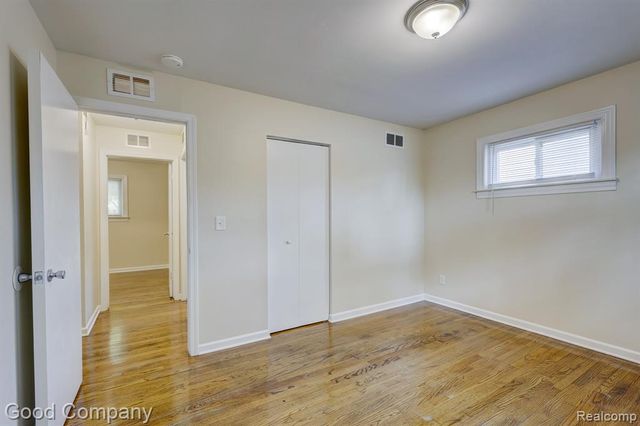 22362 Masch Avenue, Warren, MI 48091