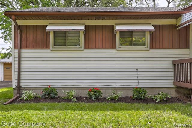 22362 Masch Avenue, Warren, MI 48091