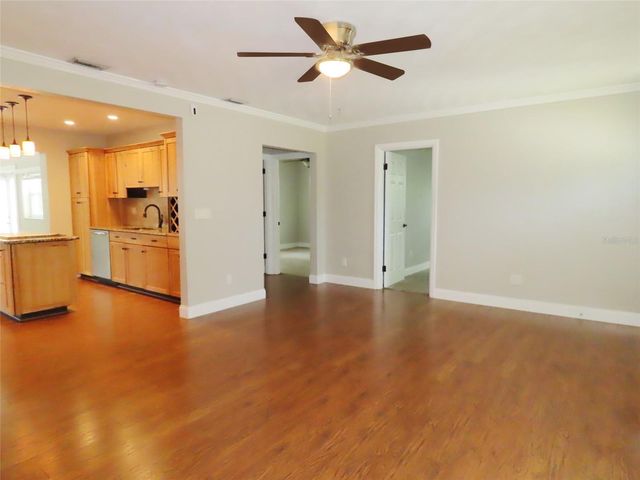 2277 S LAGOON CIRCLE, Clearwater, FL 33765