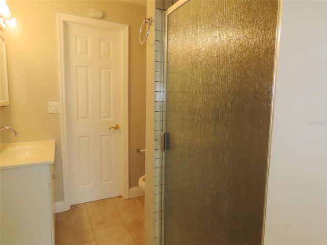 2277 S LAGOON CIRCLE, Clearwater, FL 33765