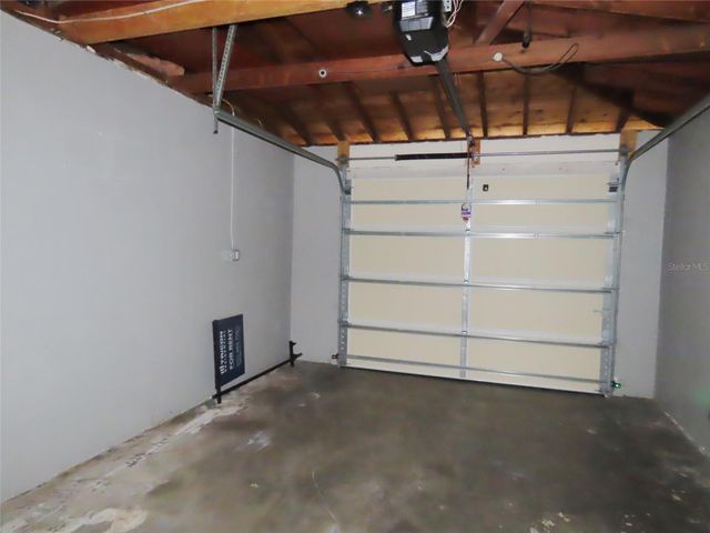 2277 S LAGOON CIRCLE, Clearwater, FL 33765