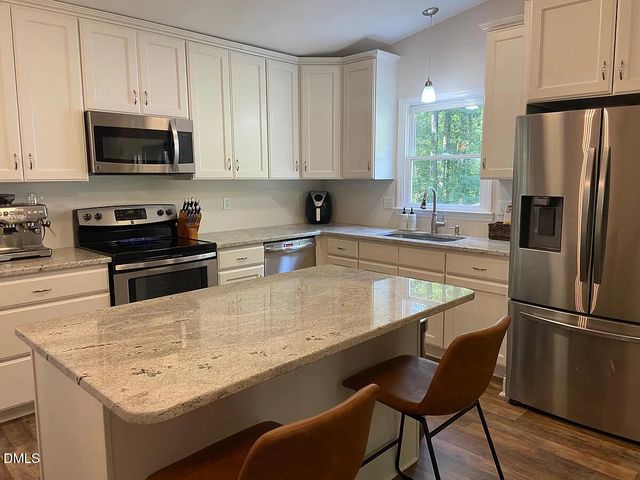 7501 Post Oak Road, Raleigh, NC 27615