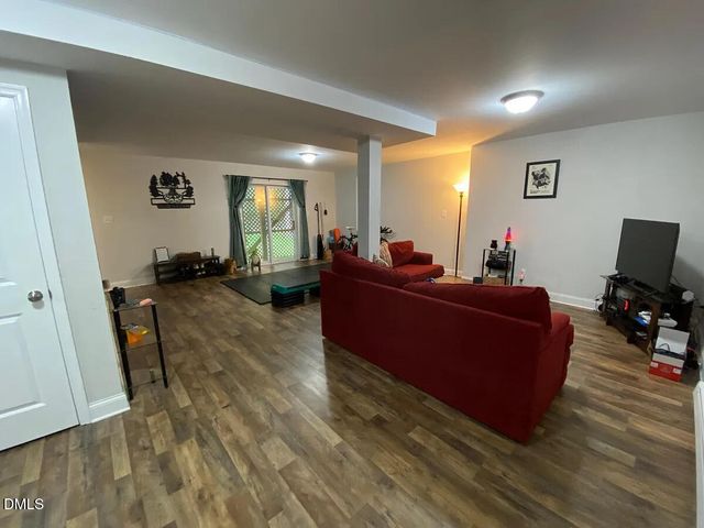 7501 Post Oak Road, Raleigh, NC 27615