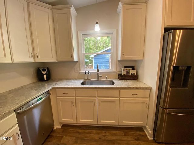 7501 Post Oak Road, Raleigh, NC 27615