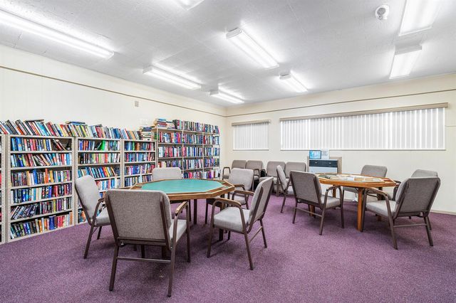 108 NE 20th Avenue NE 201, Boynton Beach, FL 33435