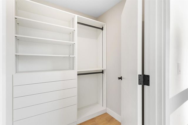 7144 47th Avenue SW, Seattle, WA 98136