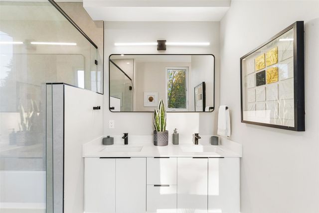 7144 47th Avenue SW, Seattle, WA 98136