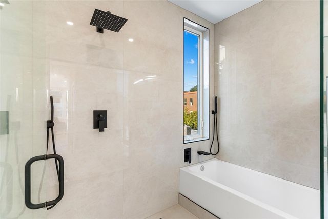 7144 47th Avenue SW, Seattle, WA 98136