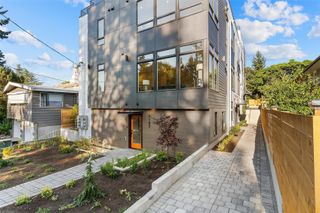 7144 47th Avenue SW, Seattle, WA 98136