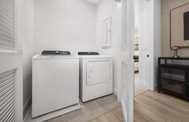 2439 Willow Way, San Mateo, CA 94403