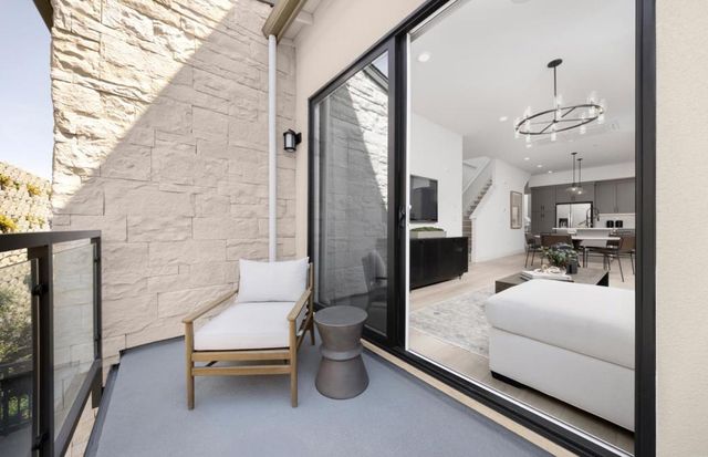 2439 Willow Way, San Mateo, CA 94403