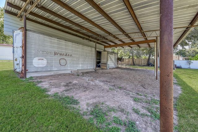 15350 Old Humble Pipeline Road, Conroe, TX 77302