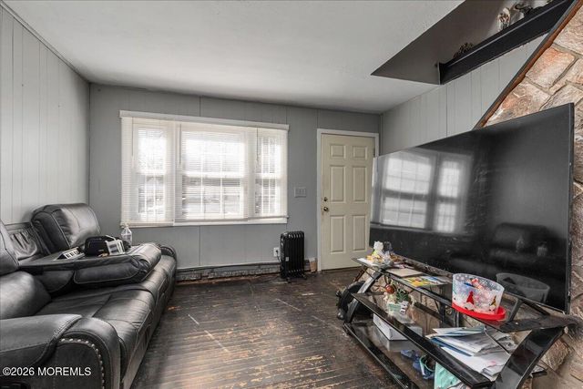 15 Woody Terrace, Hazlet, NJ 07734