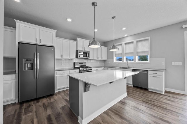 1120 152nd Avenue NW, Andover, MN 55304