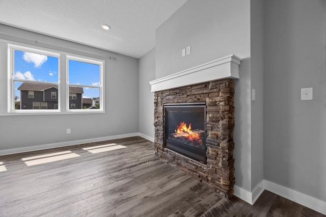 1120 152nd Avenue NW, Andover, MN 55304