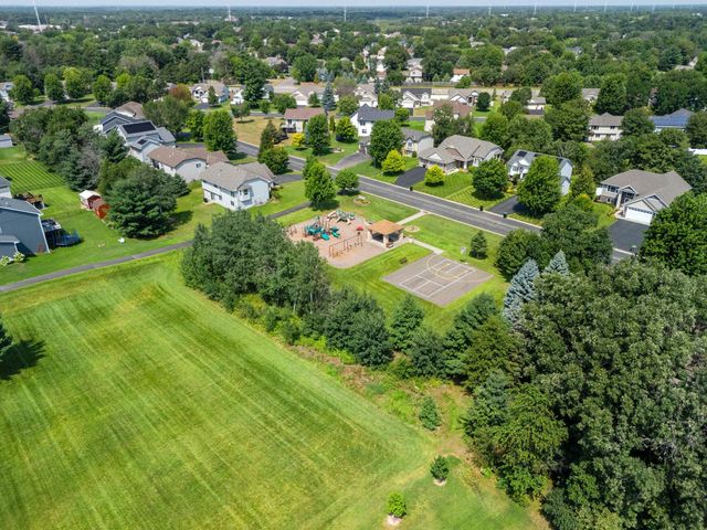 1120 152nd Avenue NW, Andover, MN 55304