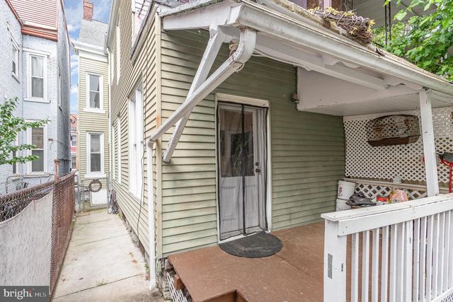 16 S 11TH ST, Lebanon, PA 17042