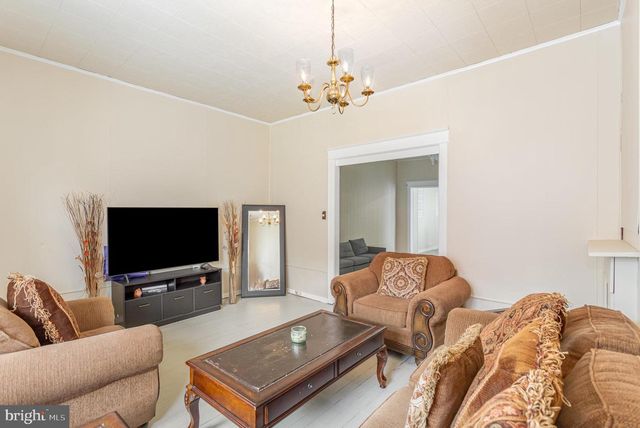 16 S 11TH ST, Lebanon, PA 17042