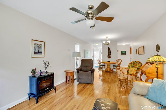 49 Copper Beech Lane 49, Portland, CT 06480