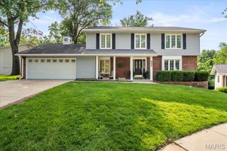 15371 Timber Hill Lane, Chesterfield, MO 63017