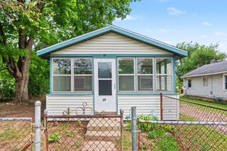 30 Avenue B, Springfield City, MI 49037