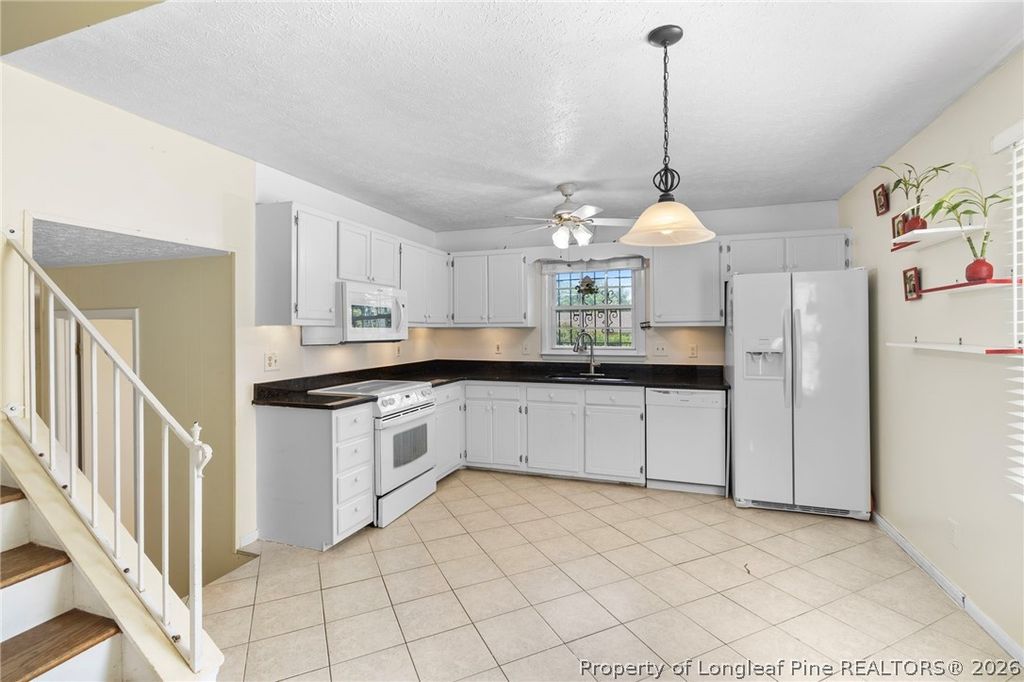 6870 Beaver Stone Drive, Fayetteville, NC 28314 — photo 11