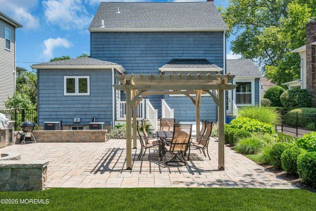 90 South Street, Red Bank, NJ 07701