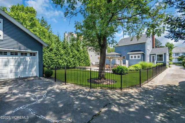 90 South Street, Red Bank, NJ 07701
