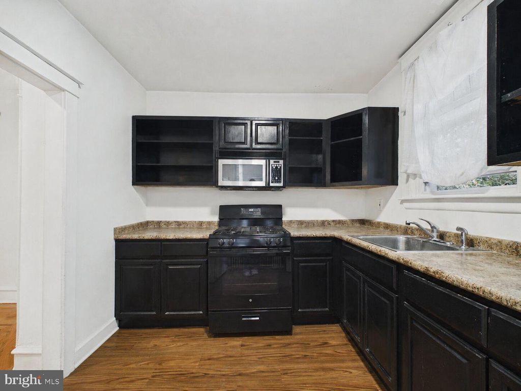 309 ROSEMAR ST, PHILADELPHIA, PA 19120 — photo 4