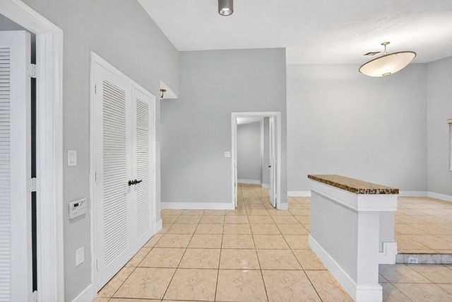 2403 NW 118th Terrace, Coral Springs, FL 33065