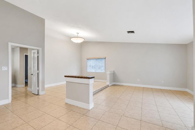 2403 NW 118th Terrace, Coral Springs, FL 33065