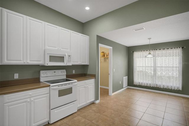 654 LAKE CLARK PLACE, Lakeland, FL 33813