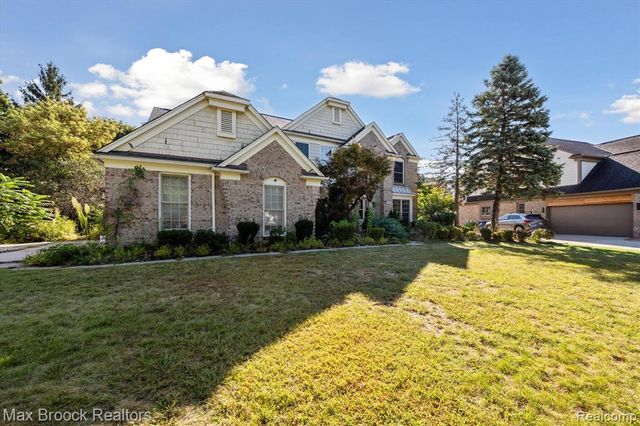 5872 Meadowview Drive, Plymouth, MI 48187