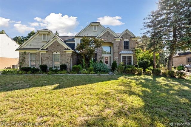 5872 Meadowview Drive, Plymouth, MI 48187