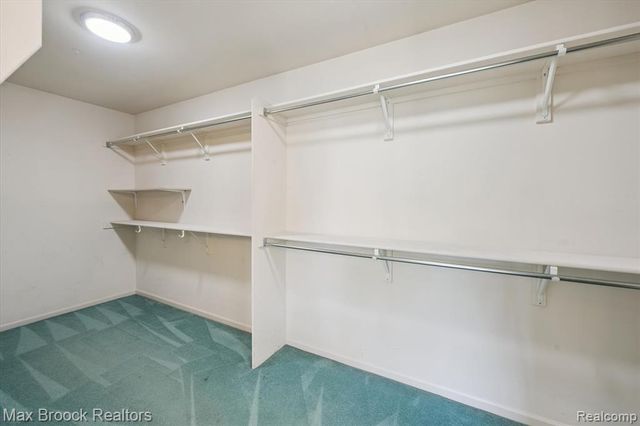 5872 Meadowview Drive, Plymouth, MI 48187