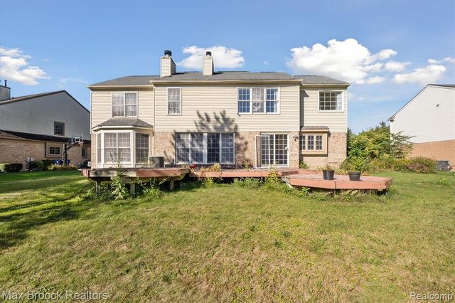 5872 Meadowview Drive, Plymouth, MI 48187