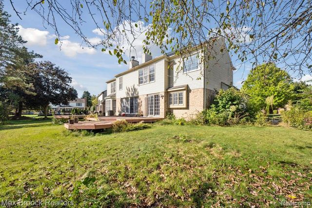 5872 Meadowview Drive, Plymouth, MI 48187