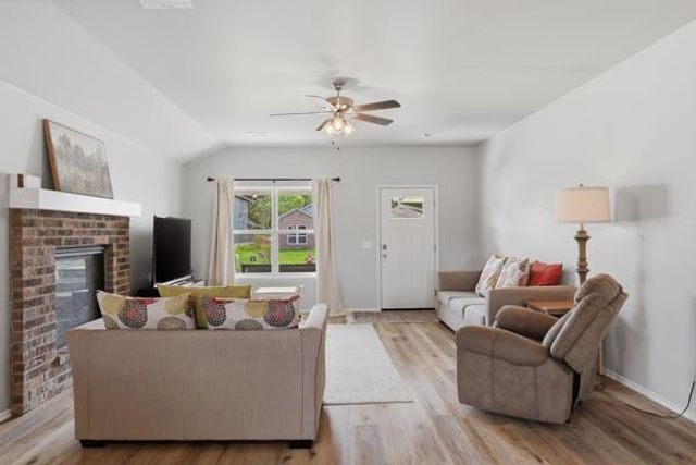 503 Remington Avenue, Jones, OK 73049