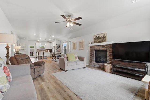 503 Remington Avenue, Jones, OK 73049