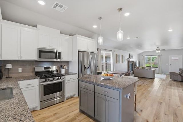 503 Remington Avenue, Jones, OK 73049